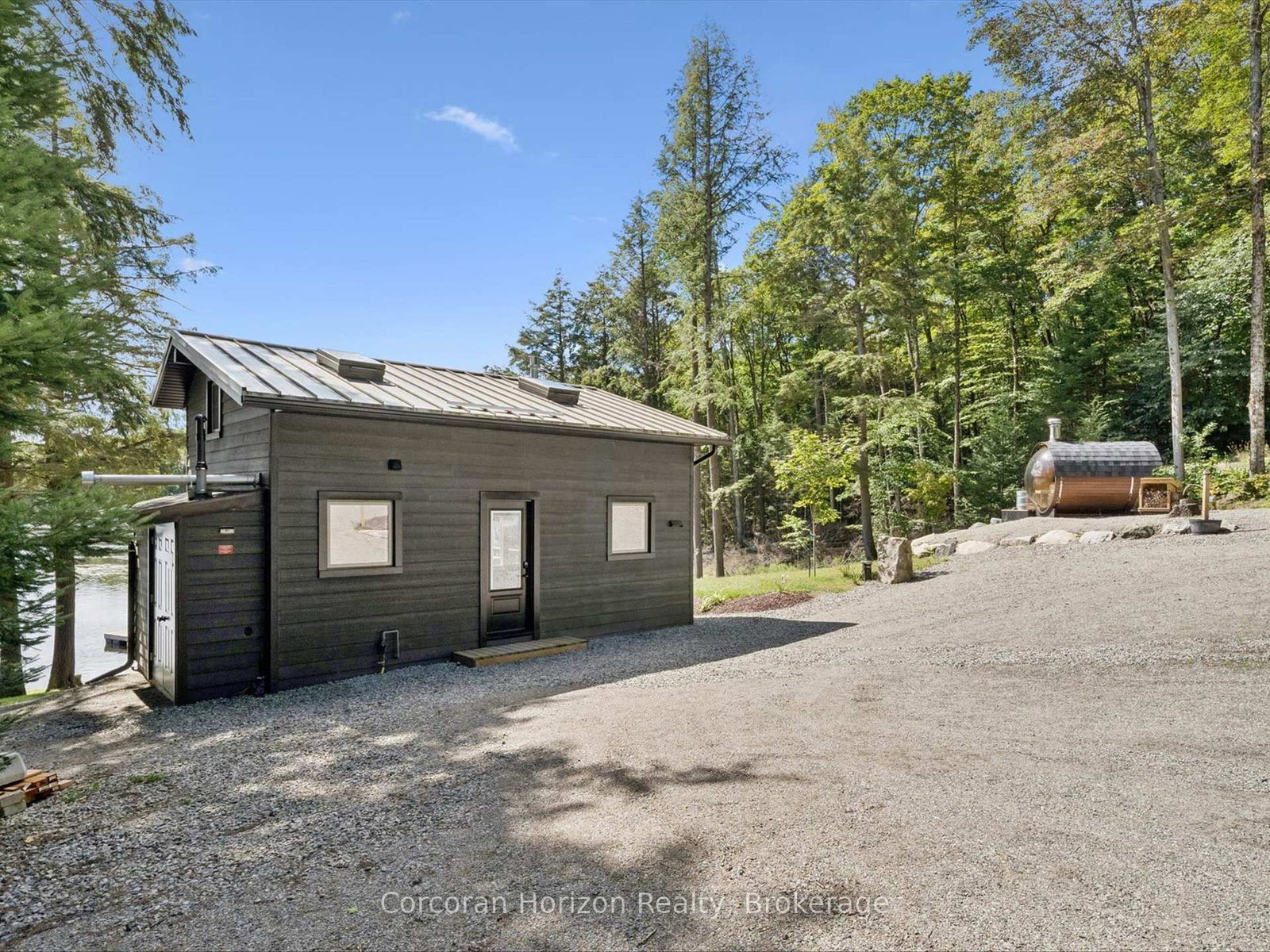 1211 Pluto Trail • Dysart et al, ON photo 19
