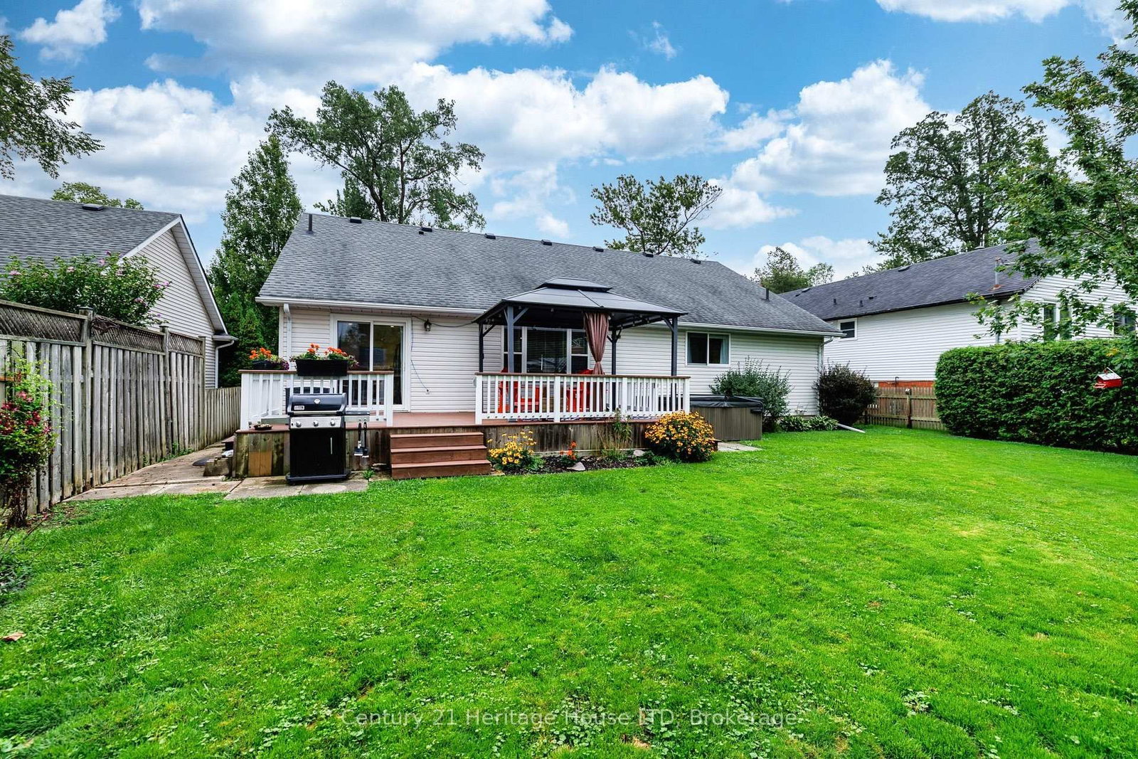 621 Parkdale Avenue • Fort Erie, ON photo 35