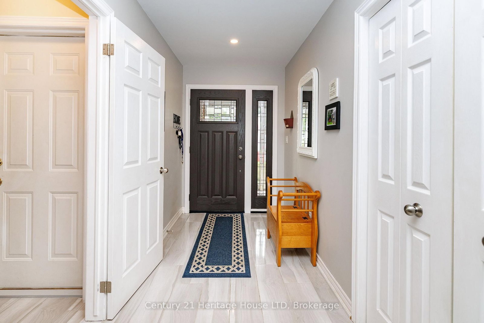 621 Parkdale Avenue • Fort Erie, ON photo 4
