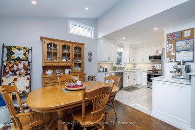 621 Parkdale Avenue • Fort Erie, ON photo 9