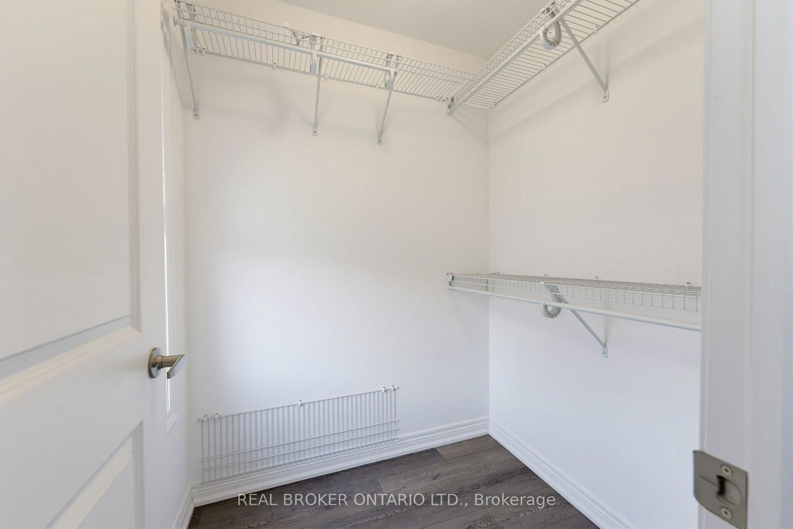 120 Court Drive • Brant, ON photo 16