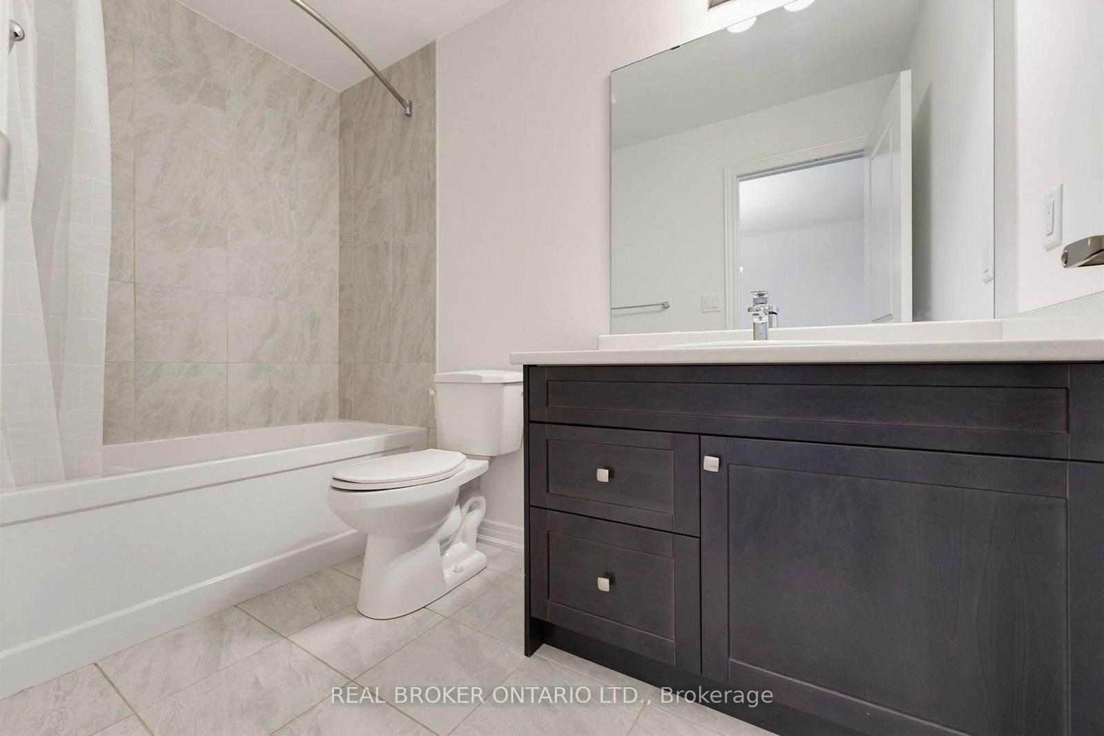 120 Court Drive • Brant, ON photo 18