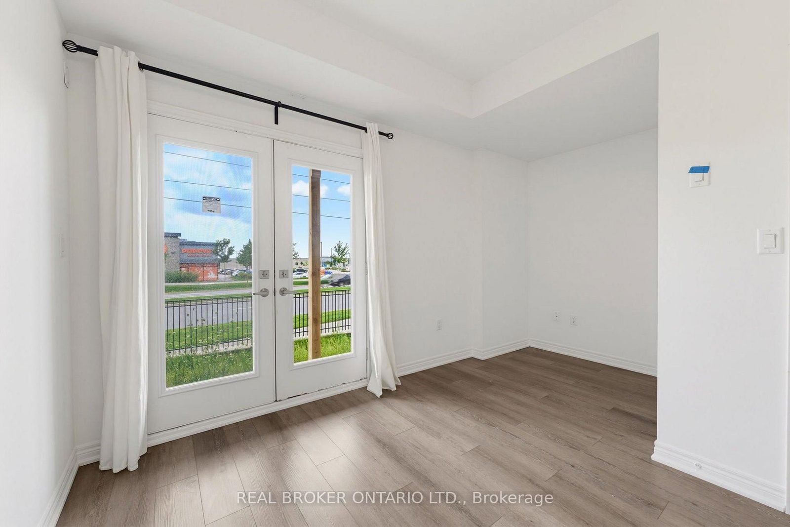 120 Court Drive • Brant, ON photo 26