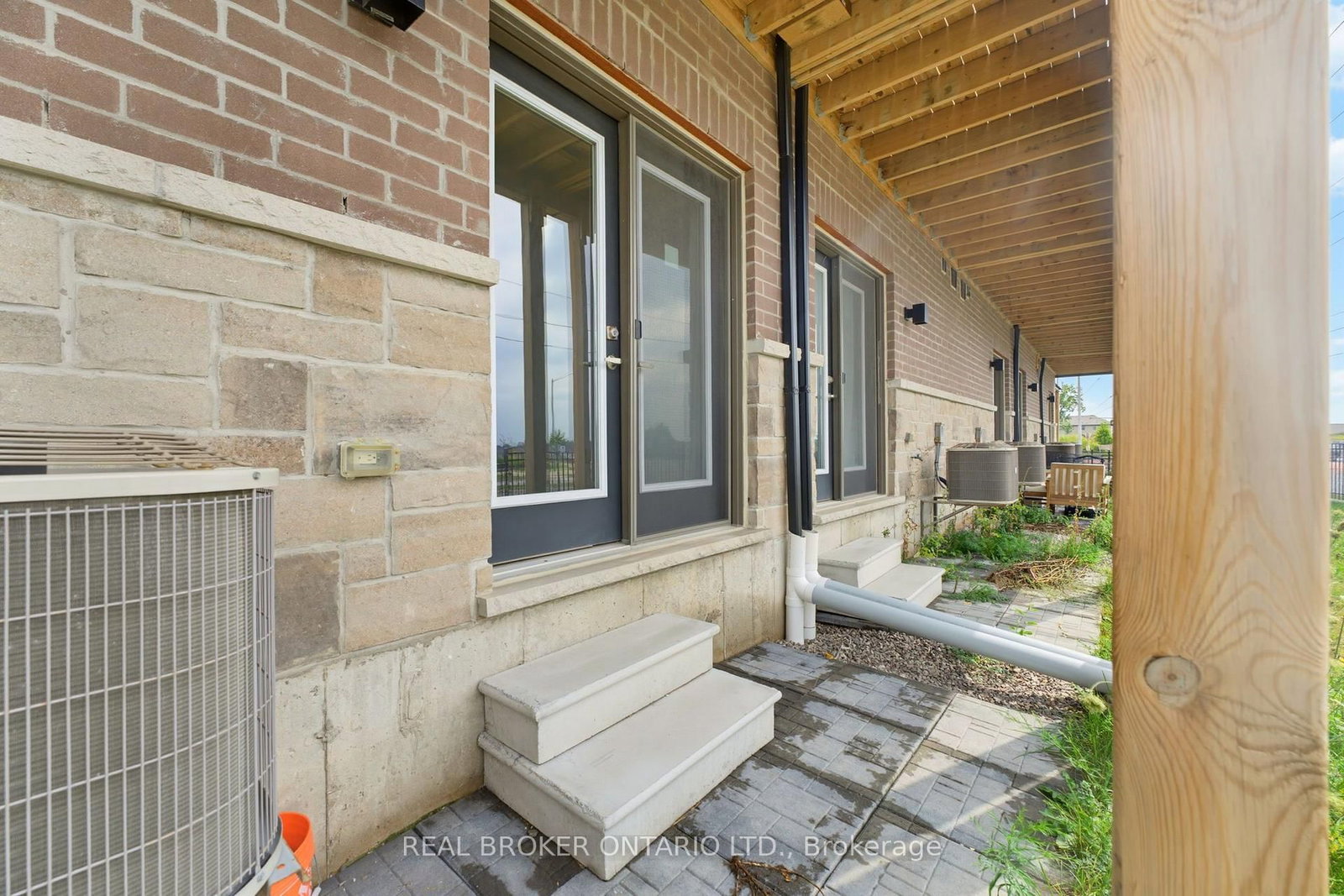120 Court Drive • Brant, ON photo 30