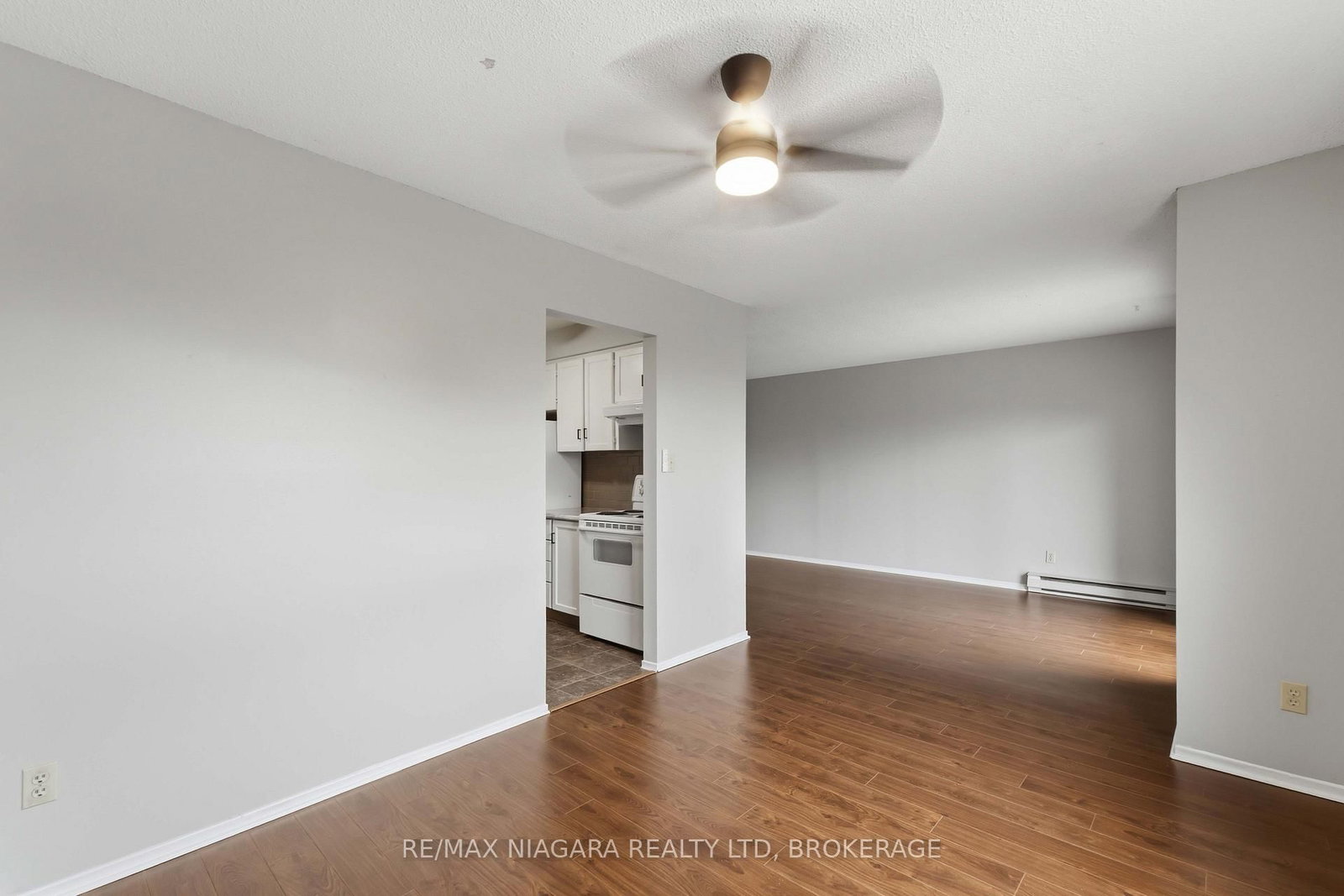 4209 Hixon Street • #313 • Lincoln, ON photo 12
