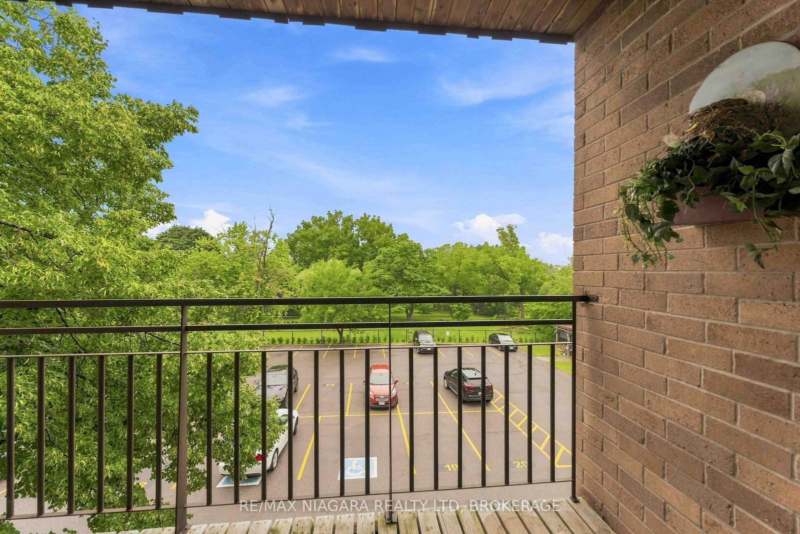 4209 Hixon Street • #313 • Lincoln, ON photo 20