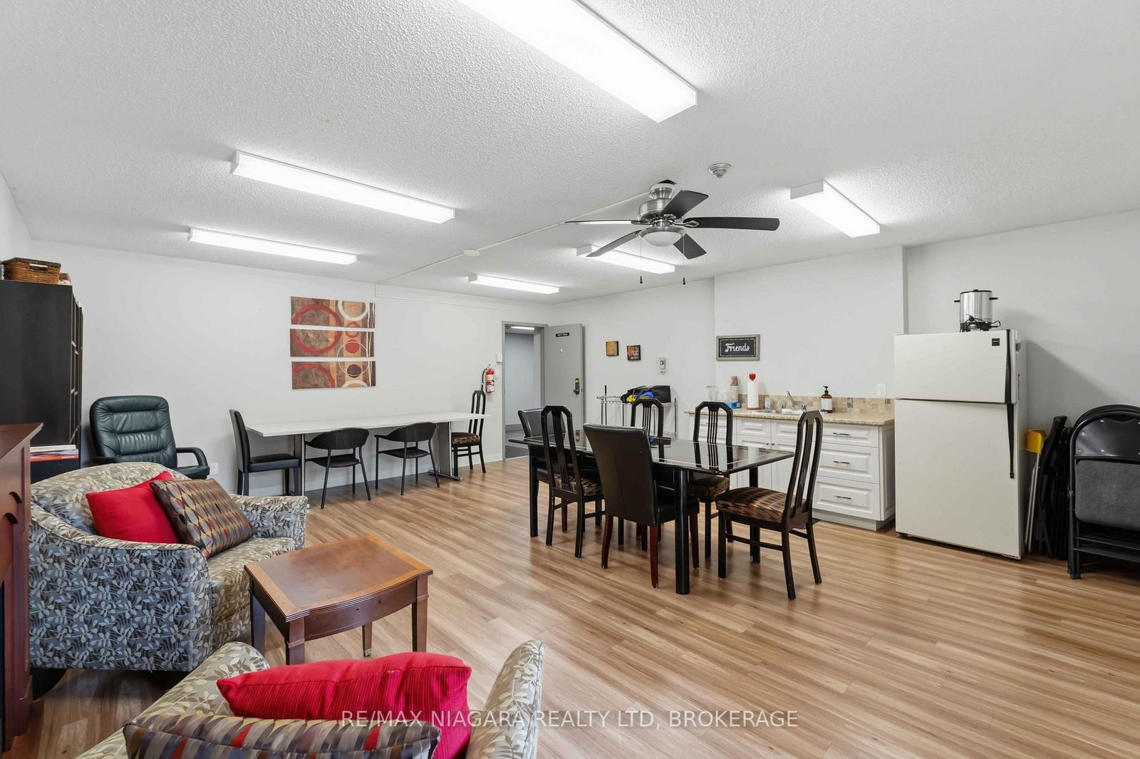 4209 Hixon Street • #313 • Lincoln, ON photo 24