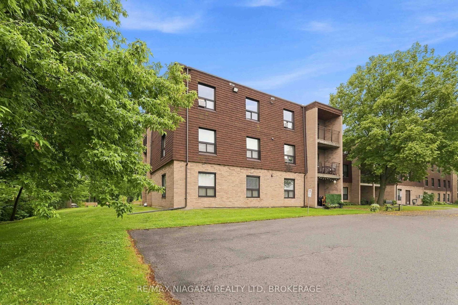 4209 Hixon Street • #313 • Lincoln, ON photo 28