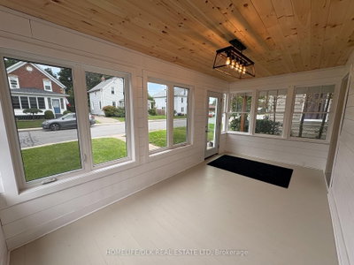 23 Strathcona Street • Smiths Falls, ON photo 4