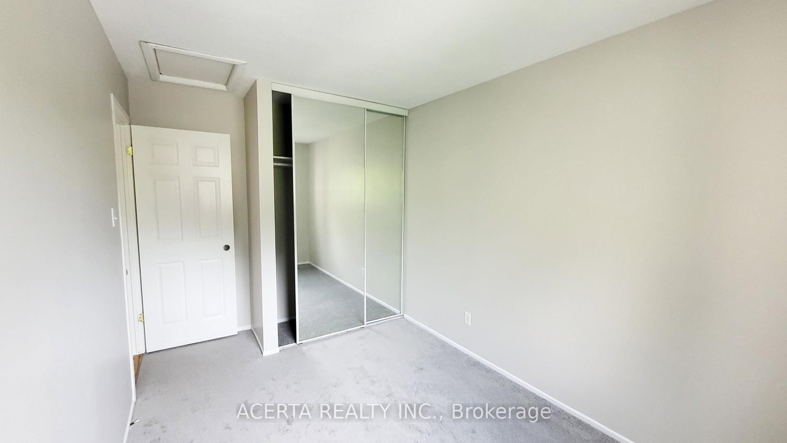 249 TEAL Crescent • Orleans, ON photo 16