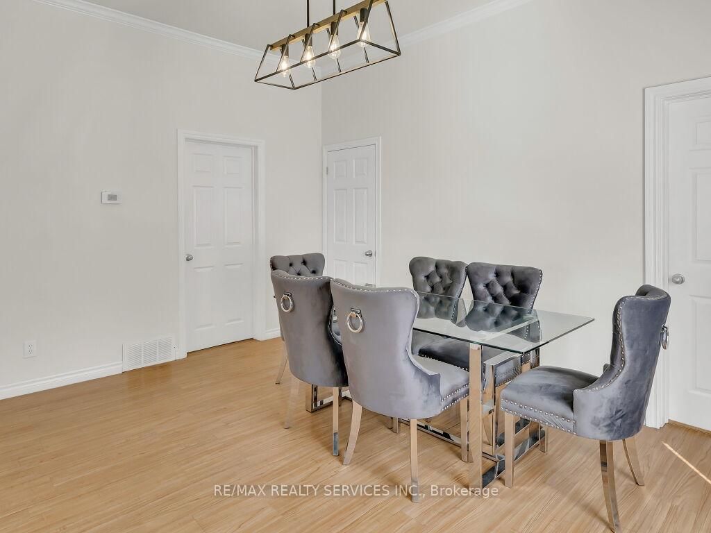 65 MOORE Street • St. Thomas, ON photo 17