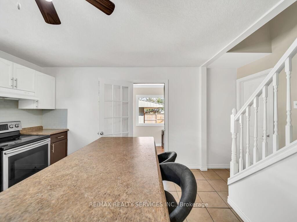 65 MOORE Street • St. Thomas, ON photo 30