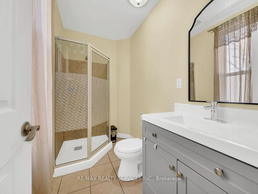 65 MOORE Street • St. Thomas, ON photo 32