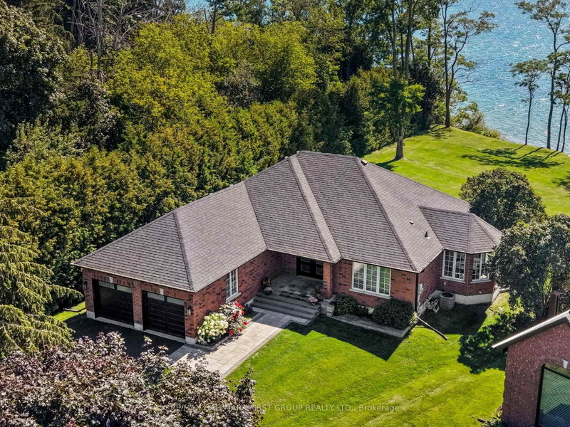 75 East House Crescent