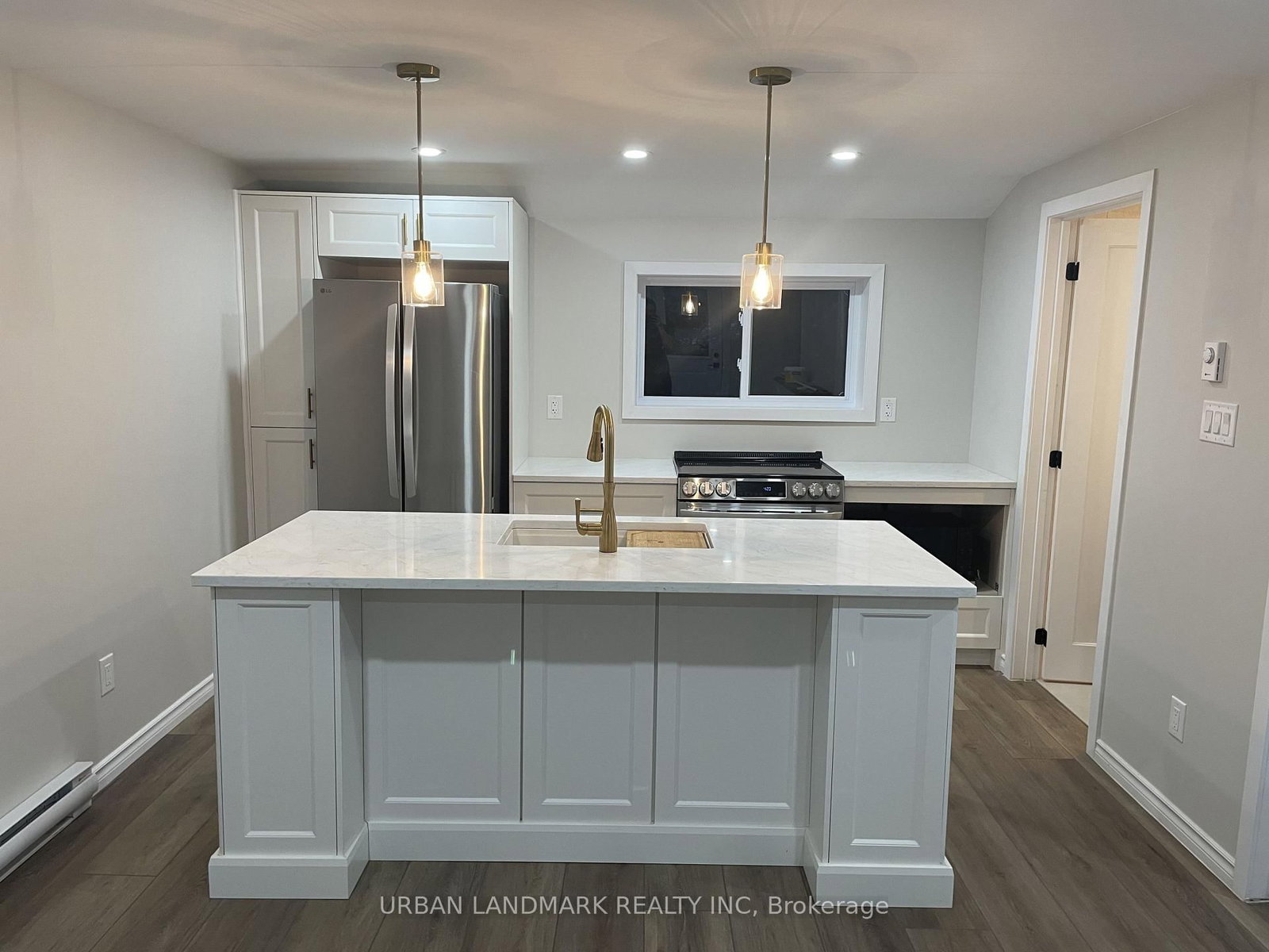 Unit B - 106 Elgin Street, Madoc 5