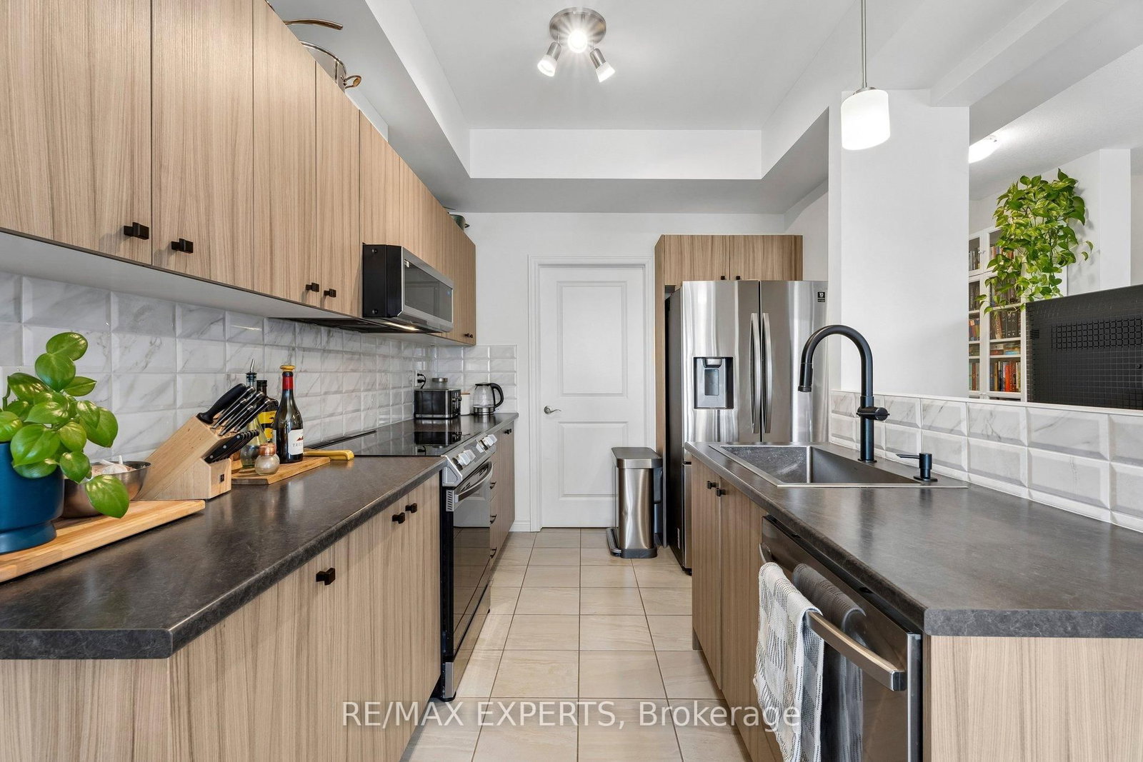 4 Groom Lane • Hamilton, ON photo 16