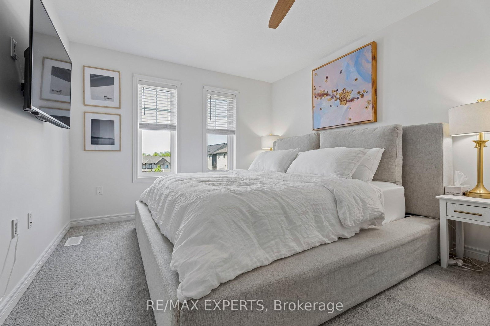 4 Groom Lane • Hamilton, ON photo 24