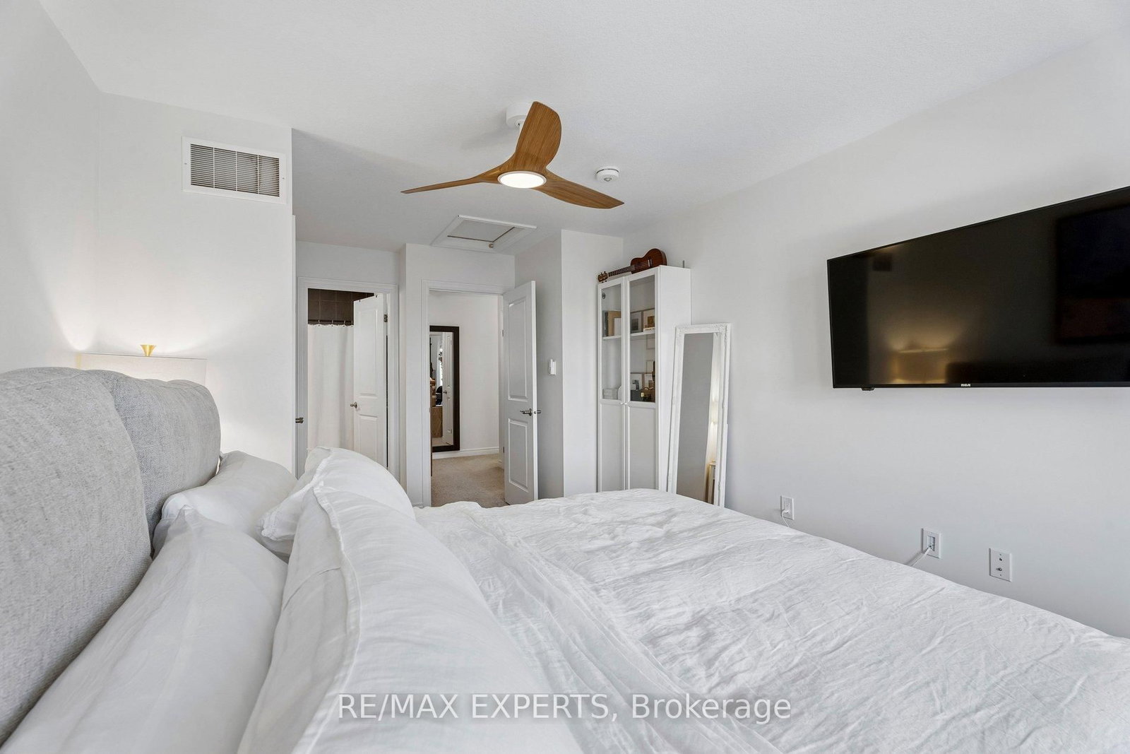 4 Groom Lane • Hamilton, ON photo 27