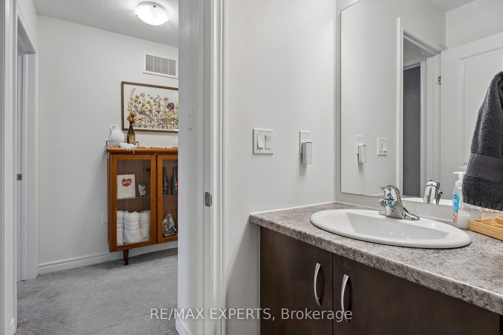 4 Groom Lane • Hamilton, ON photo 32
