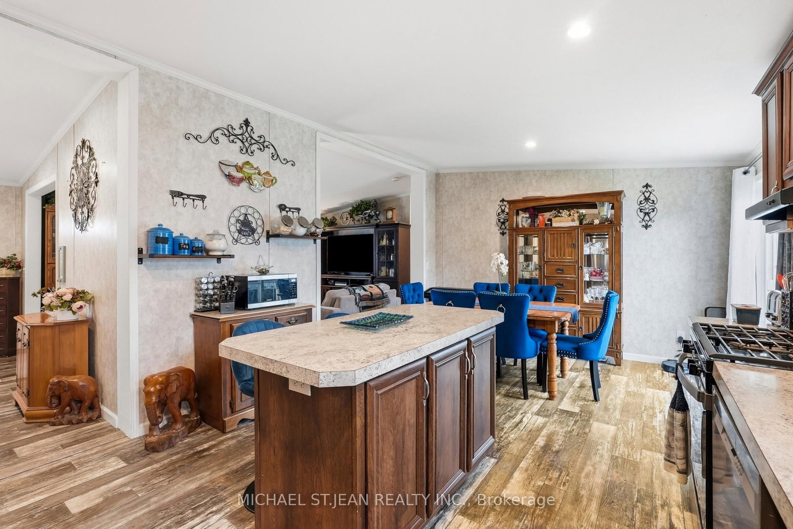 27 Hickory Hollow • Haldimand, ON photo 12
