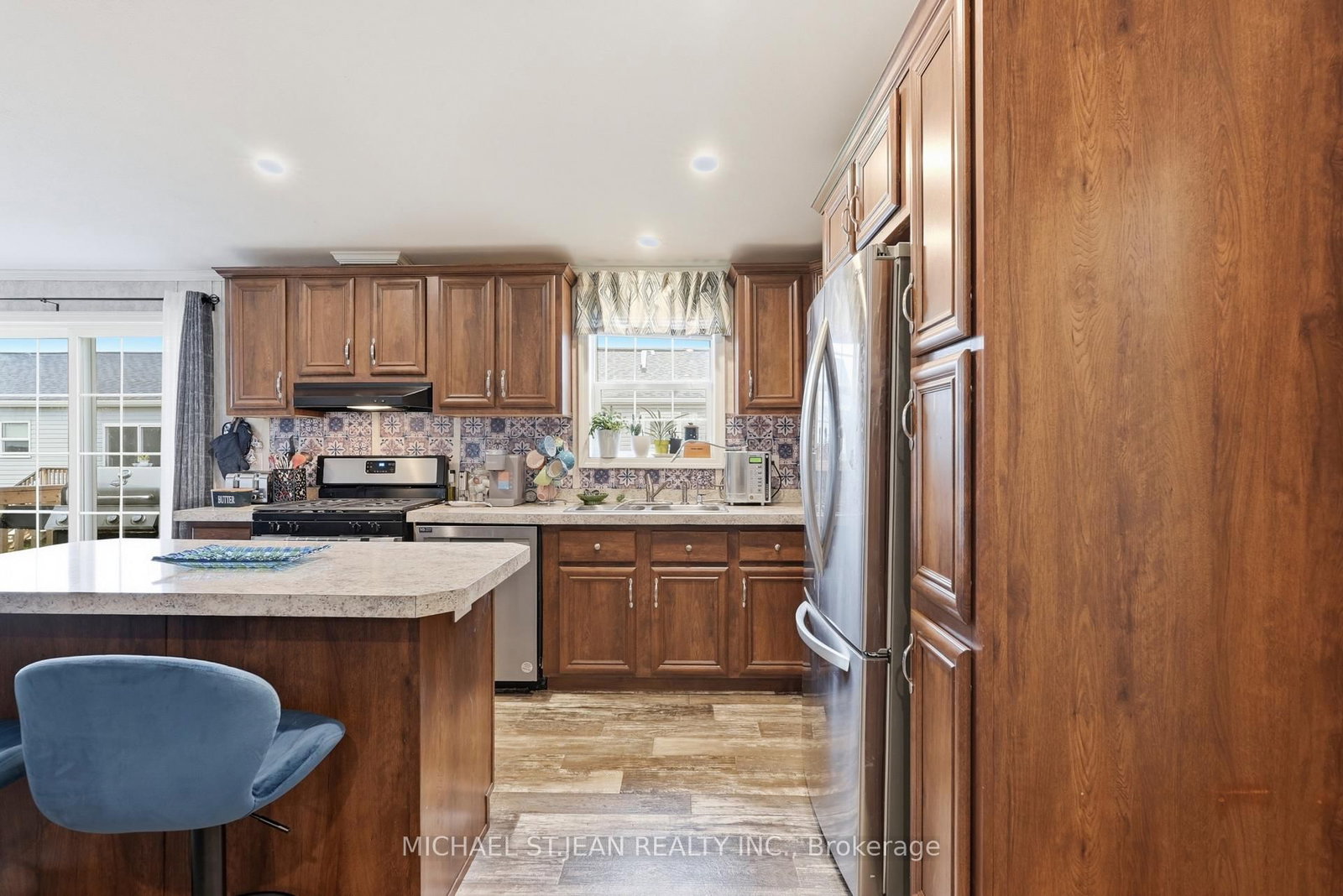 27 Hickory Hollow • Haldimand, ON photo 17