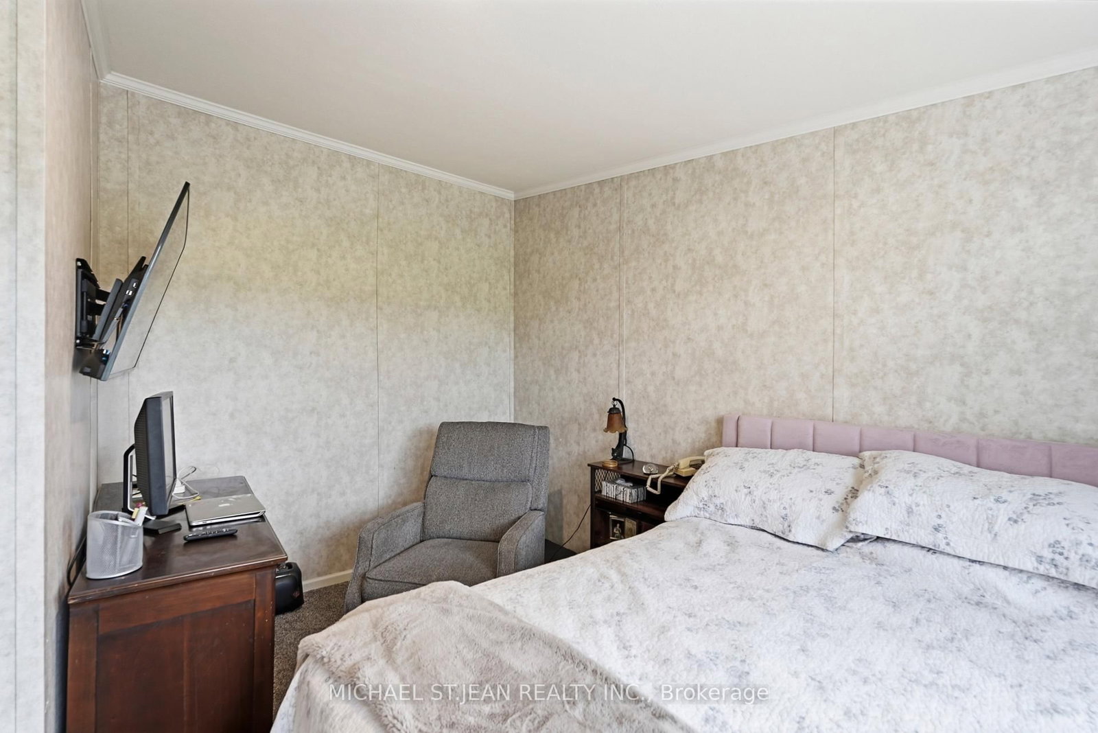 27 Hickory Hollow • Haldimand, ON photo 19