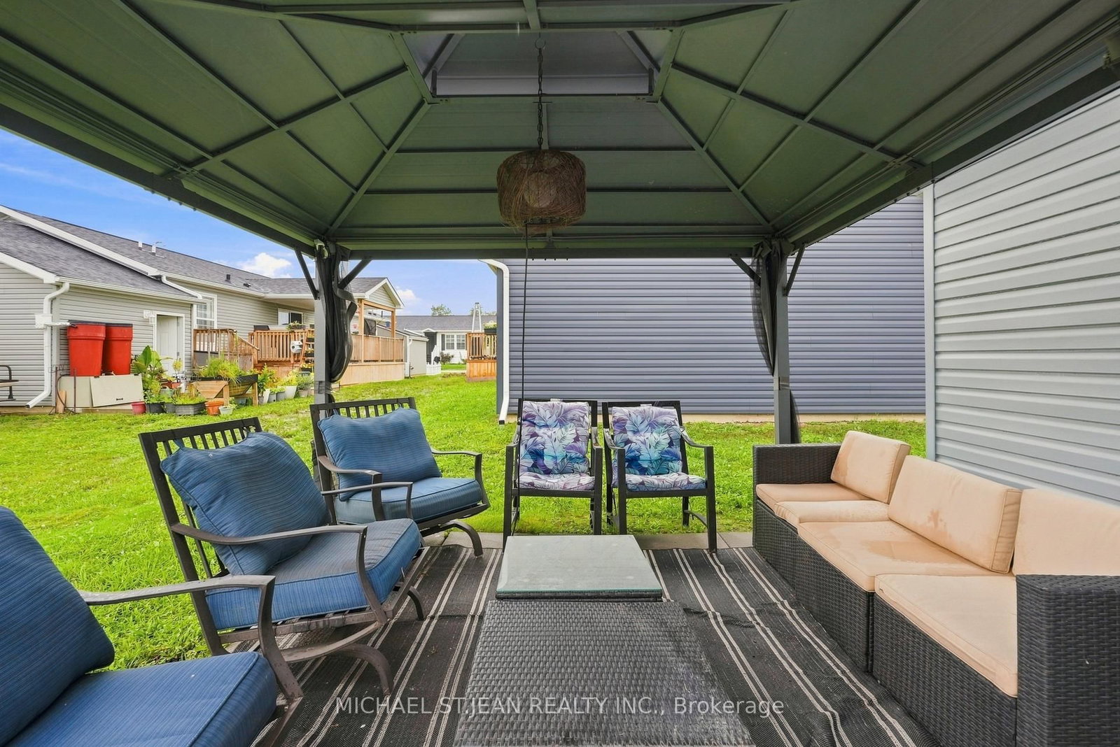 27 Hickory Hollow • Haldimand, ON photo 34