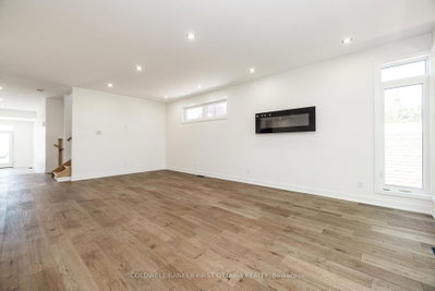 31 Francis Street • Carleton Place, ON photo 9