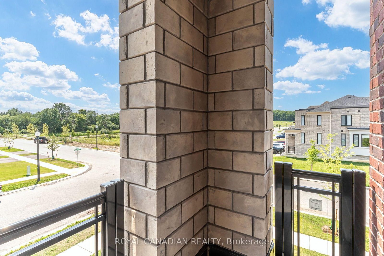 1439 Upper Thames Drive • Woodstock, ON photo 26