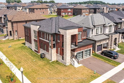1439 Upper Thames Drive • Woodstock, ON photo 3