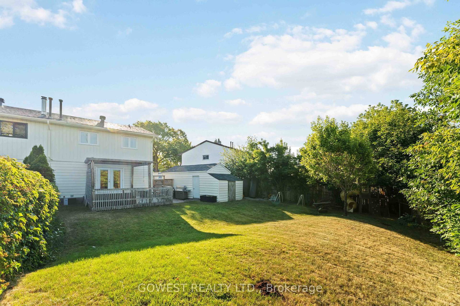 94 Fieldgate Drive • Ottawa, ON photo 32