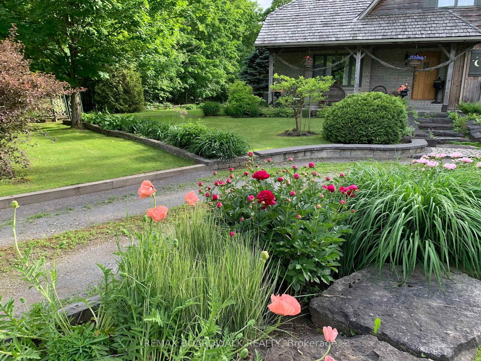 431 Golden Line Road • Almonte, ON photo 3