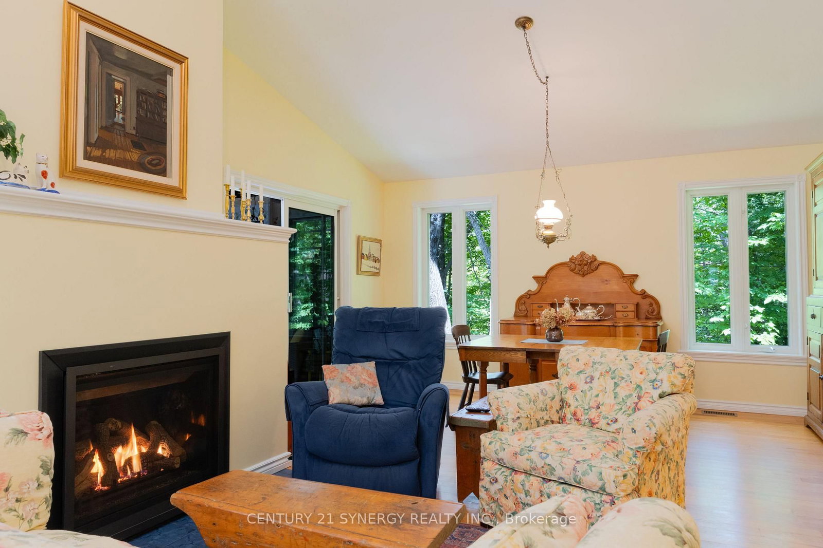 504 Kenyon Road • Perth, ON photo 12