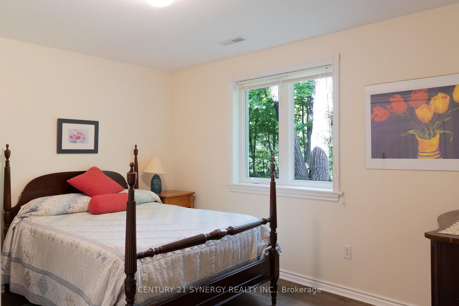 504 Kenyon Road • Perth, ON photo 24