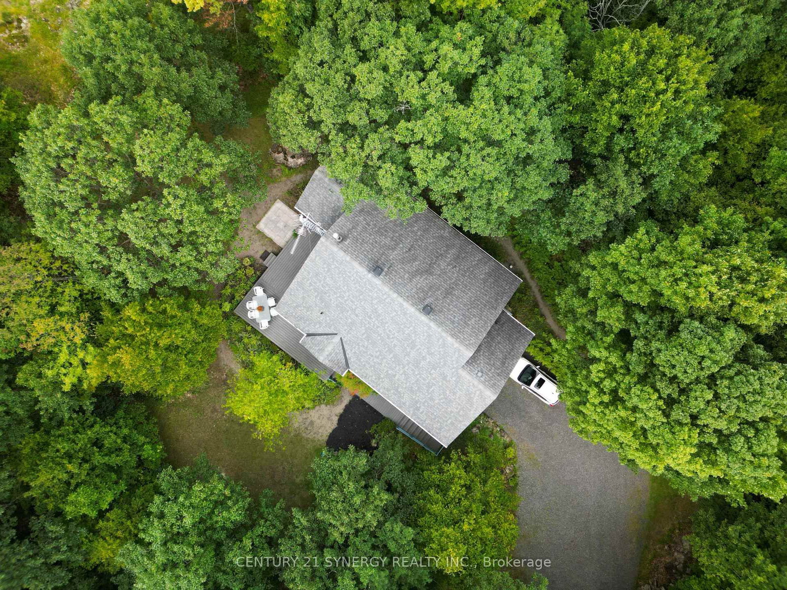 504 Kenyon Road • Perth, ON photo 38
