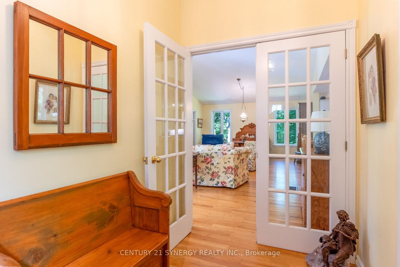 504 Kenyon Road • Perth, ON photo 4