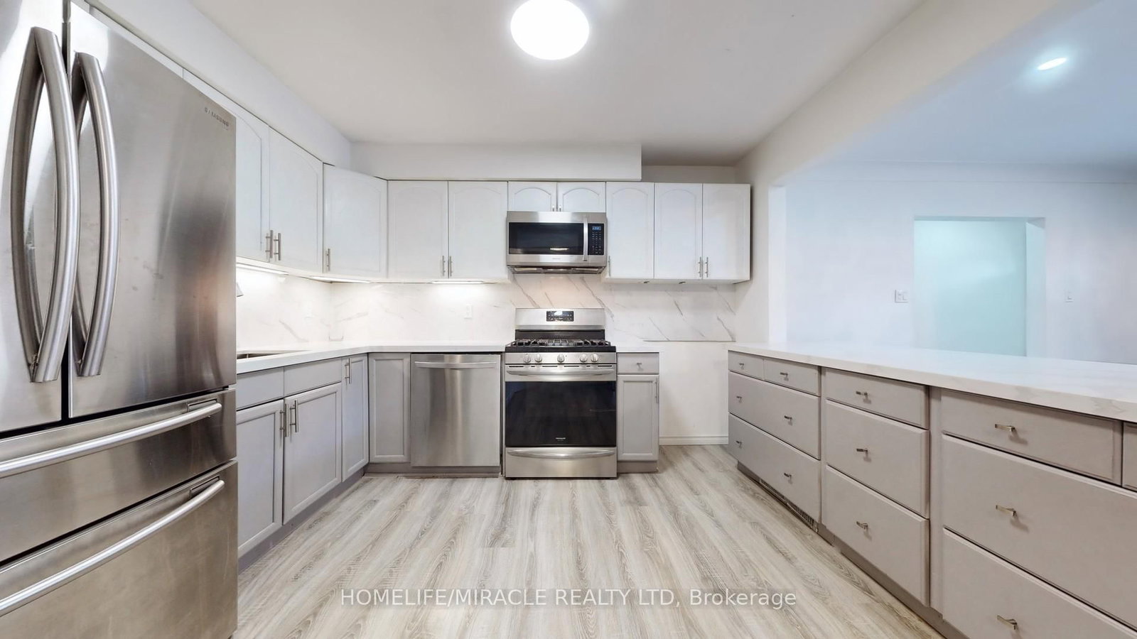374 Book Road • Grimsby, ON photo 10