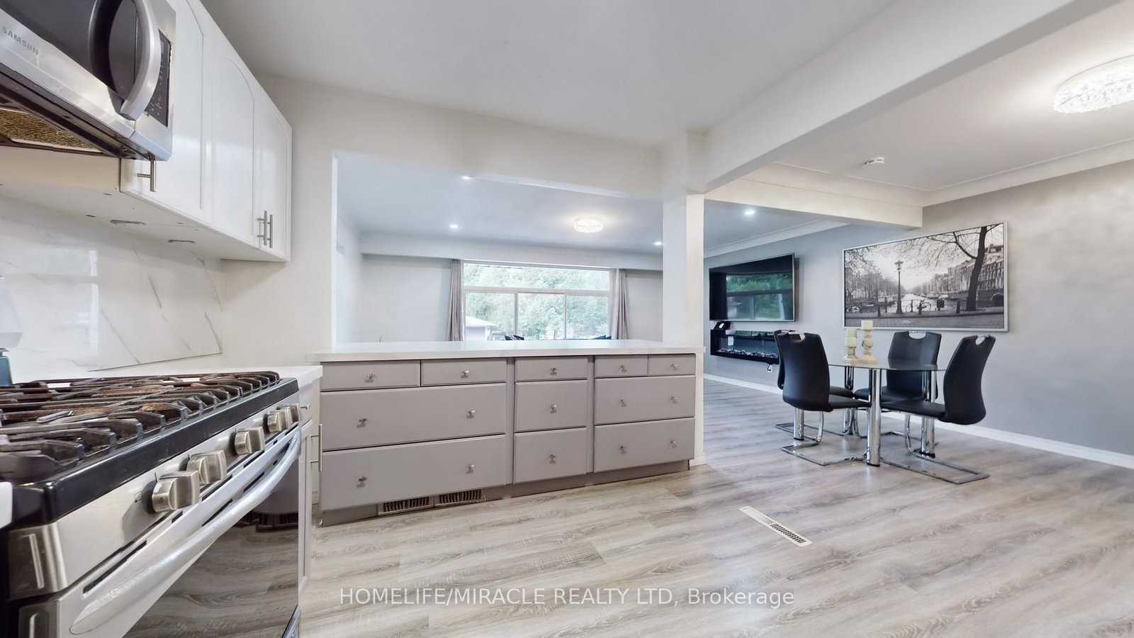 374 Book Road • Grimsby, ON photo 12