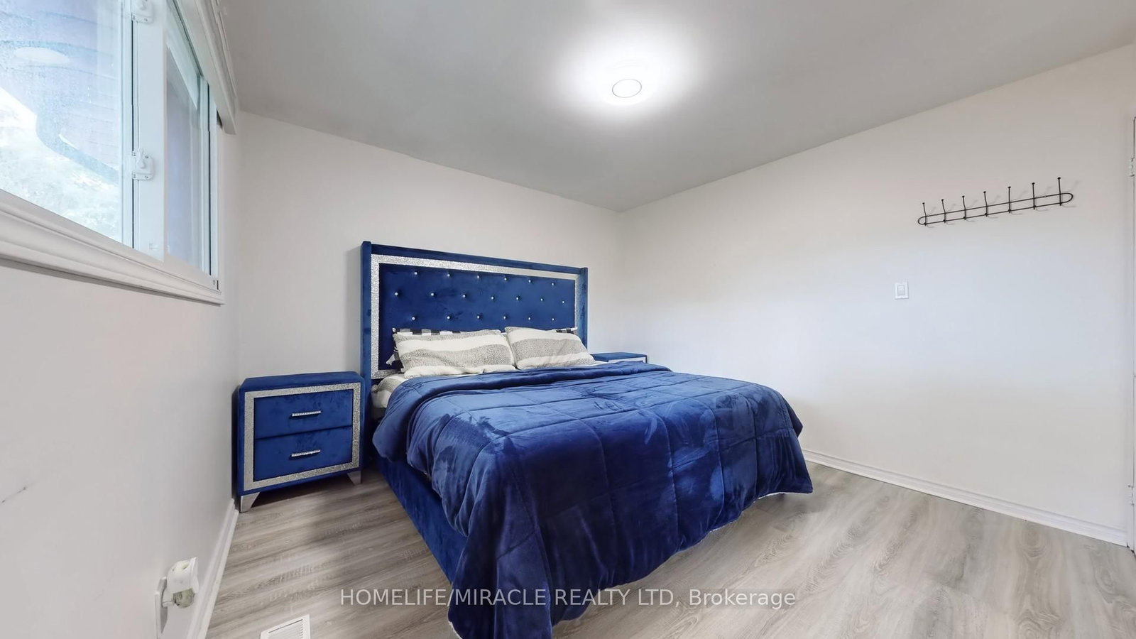 374 Book Road • Grimsby, ON photo 21