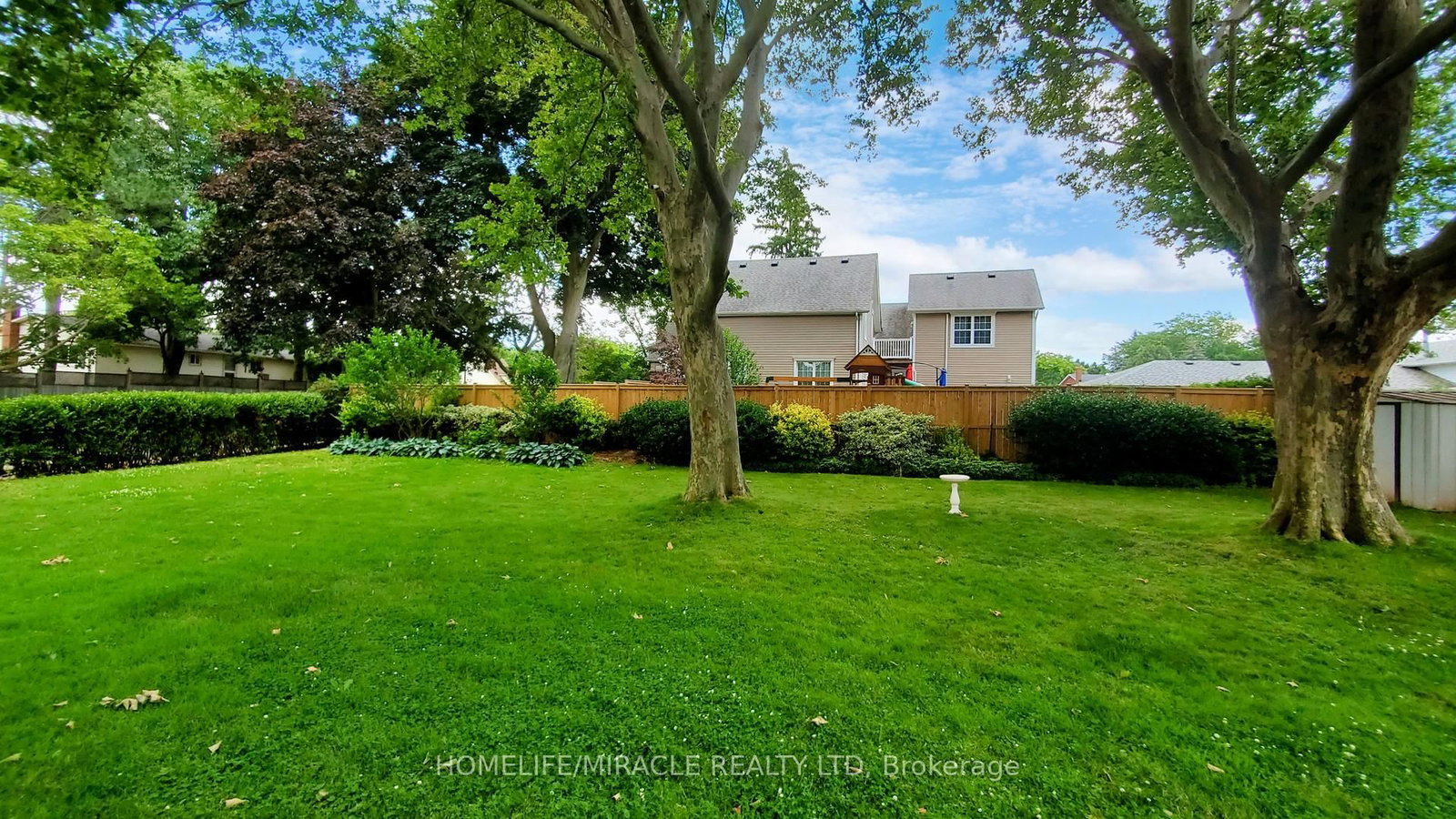 374 Book Road • Grimsby, ON photo 44