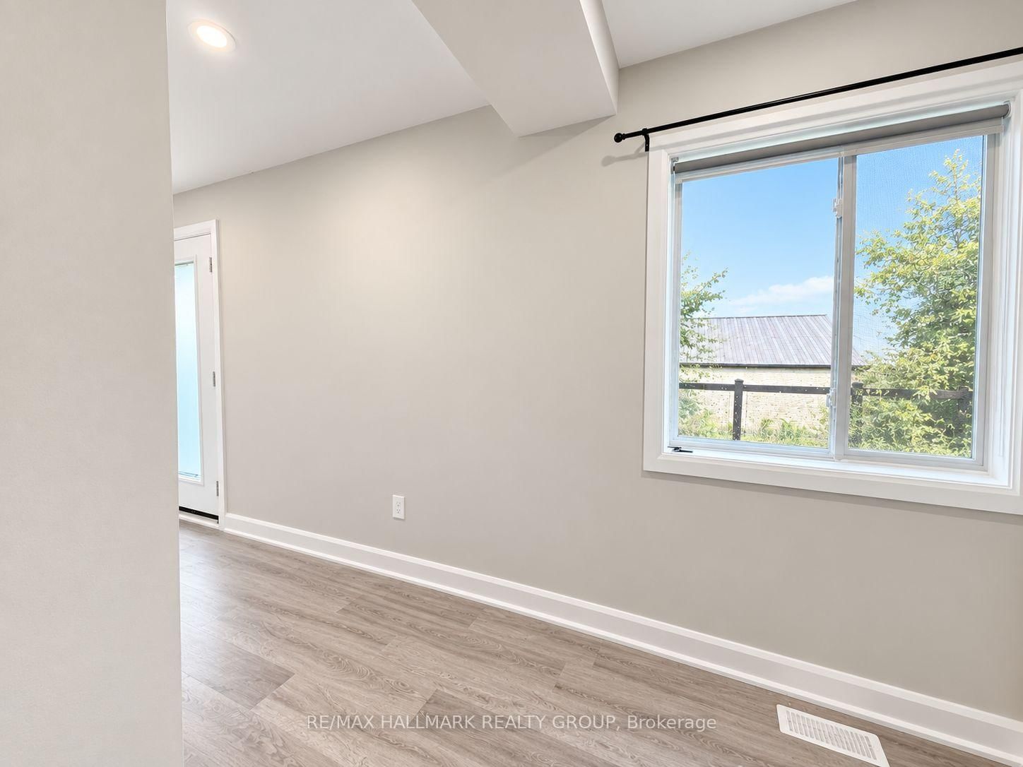 Front view of 3A-131 Camelia Avenue, Ottawa