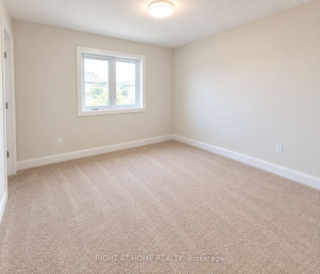 91 YORK Drive • Peterborough, ON photo 10