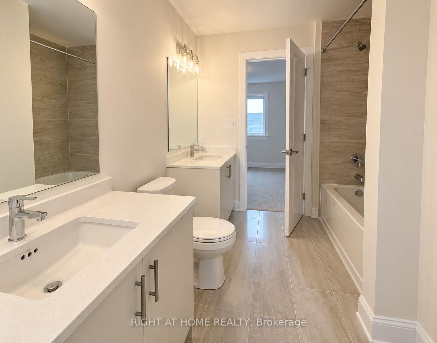 91 YORK Drive • Peterborough, ON photo 11