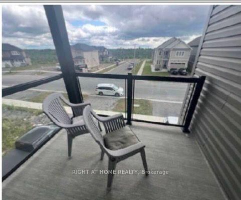 91 YORK Drive • Peterborough, ON photo 12