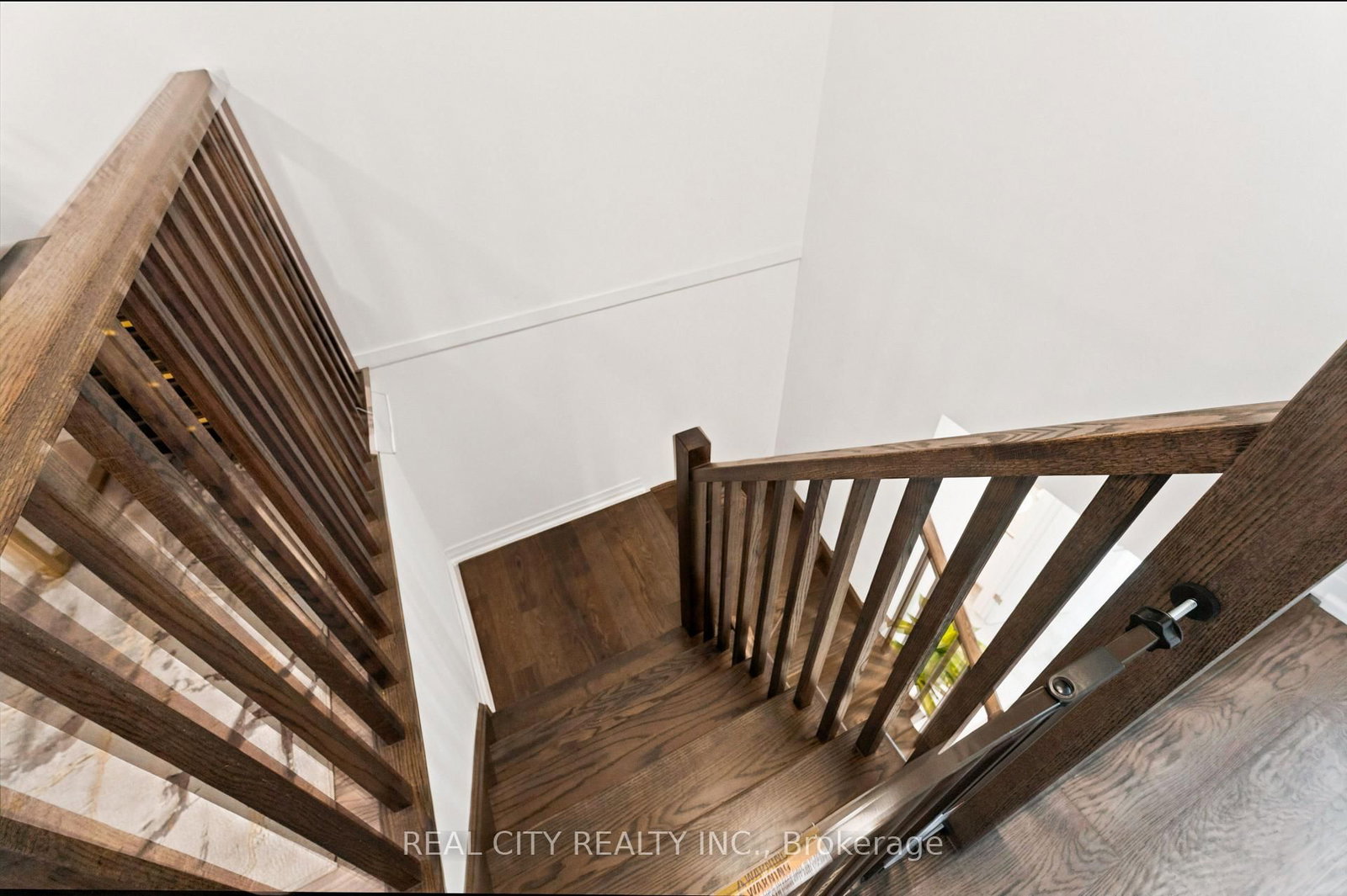 236 Rockledge Drive • Hamilton, ON photo 41