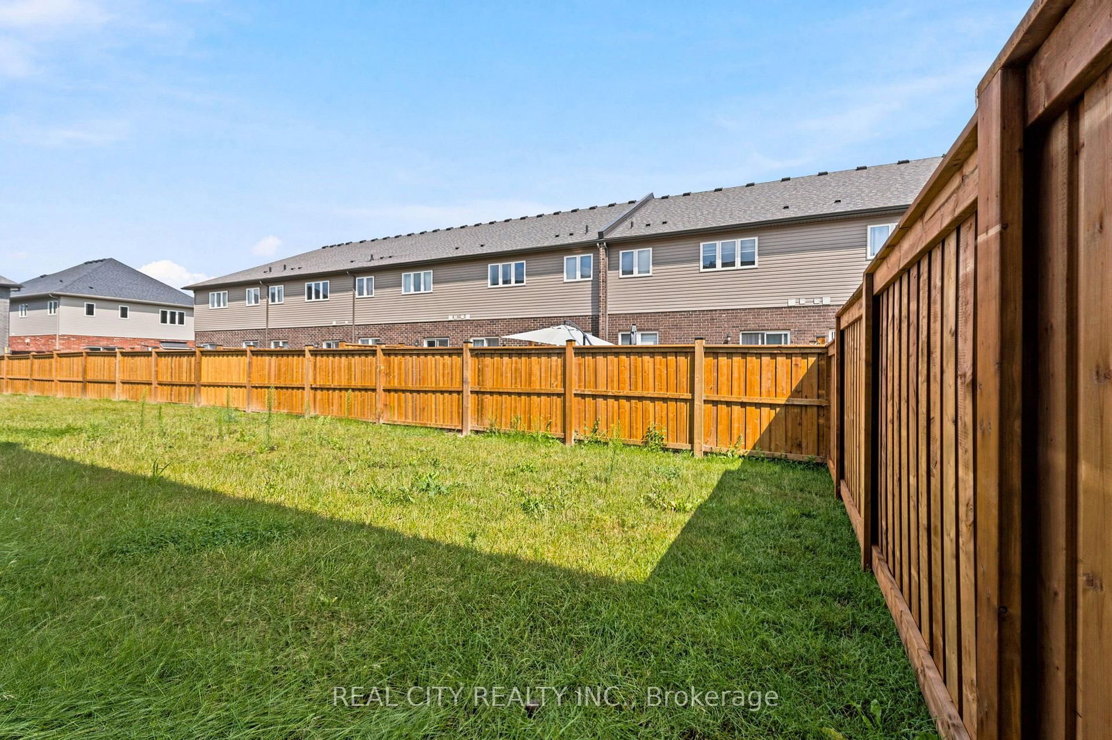 236 Rockledge Drive • Hamilton, ON photo 45