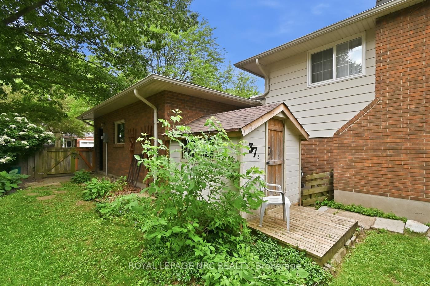 37 Spruceside Crescent • Pelham, ON photo 30