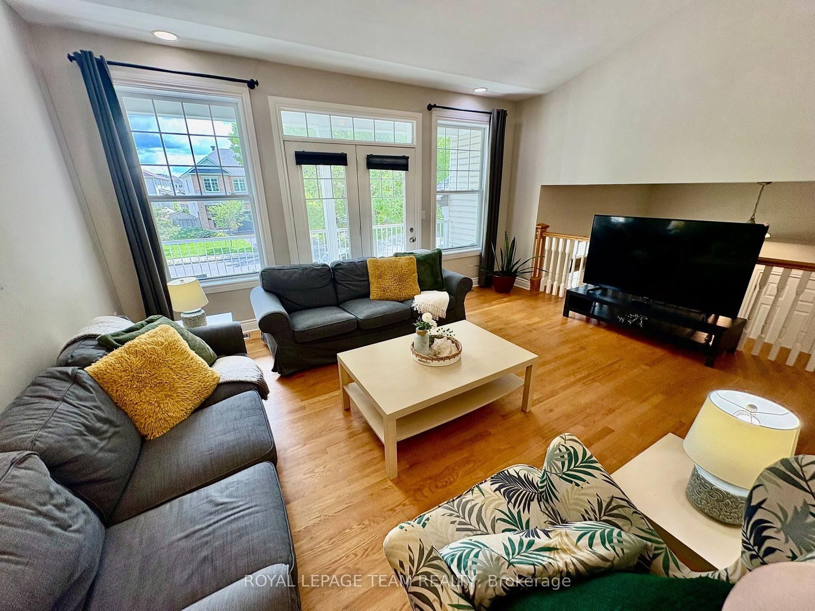 253 Berrigan Drive • Ottawa, ON photo 20