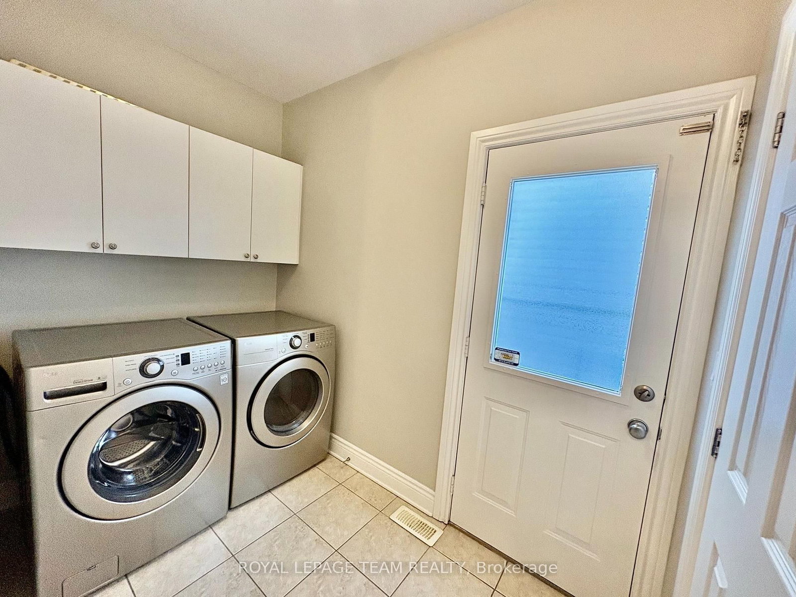 253 Berrigan Drive • Ottawa, ON photo 40