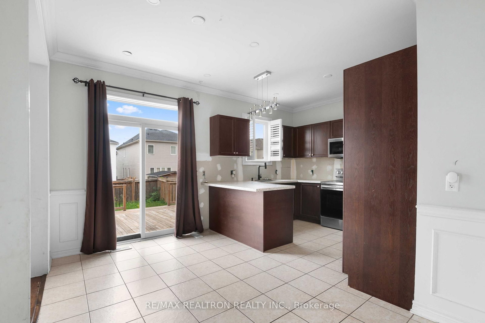 525 Brett Street • Shelburne, ON photo 17
